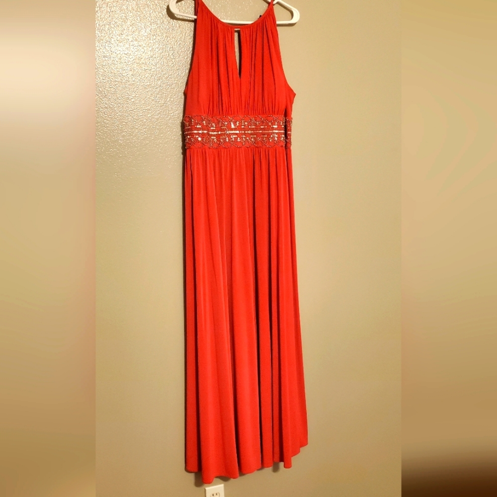 Women's evening dress.. Size 16